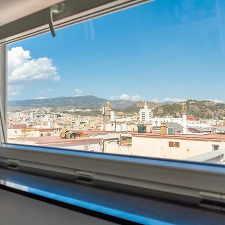 דירה Sea Views Penthouse Center *