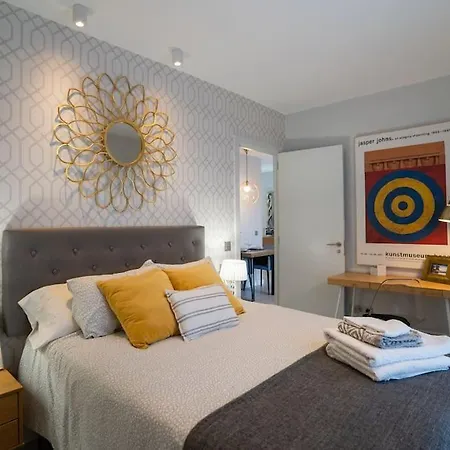 Sea Views Penthouse Center Appartement *