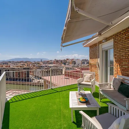 Sea Views Penthouse Center Appartement